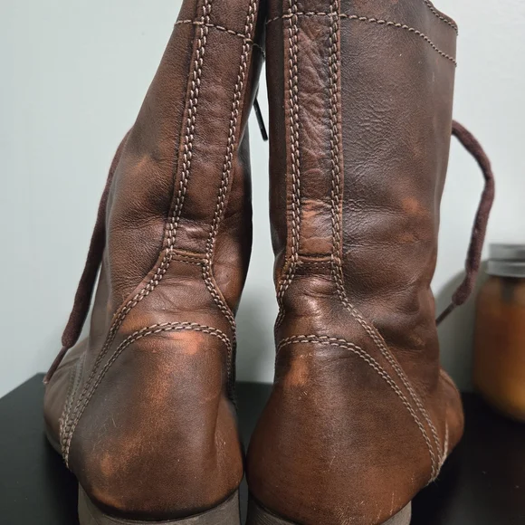 Vintage And Distressed Leather Steve Madden Combat Boots, Comfortable, Zipper - Picture 3 of 5